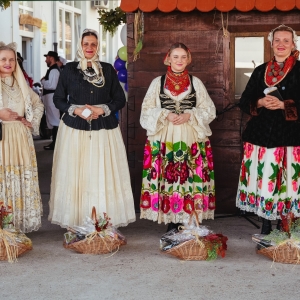 548634084_805938975132873_8747569410319161766_n